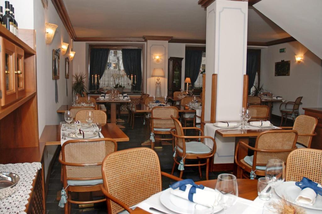 Albergo Centrale Santo Stefano Di Cadore Exterior foto